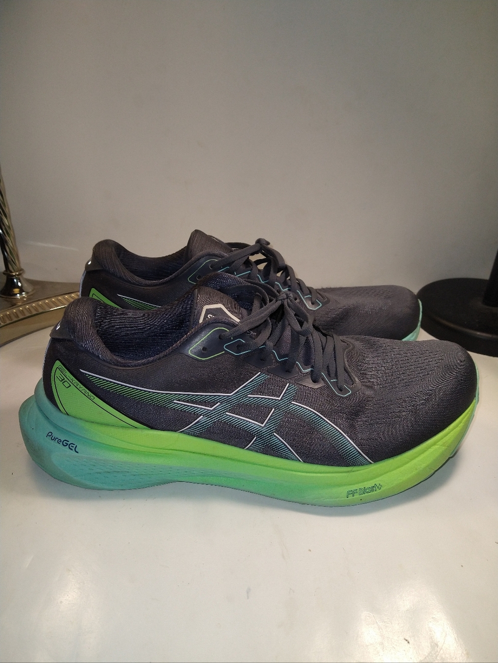 Asics Gel-Kayano 30 Athletic Running Shoes Men's sz 13 (1011B548).